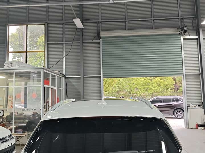 BMW X1 2019 xDrive20Li Luxury - zdjęcie 4