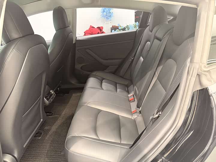 Model 3 2021 Performance高性能全轮驱动 Edition - zdjęcie 8