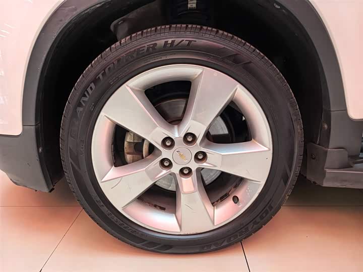 创酷 2014 1.4T 自动 2WD Luxury - zdjęcie 19