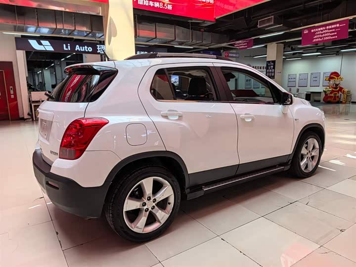 创酷 2014 1.4T 自动 2WD Luxury - zdjęcie 3