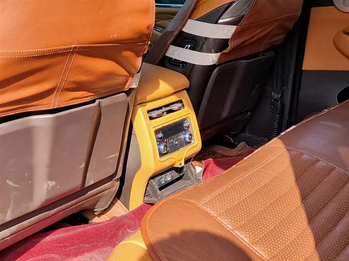 坦克500 2022款 3.0T 商务版 造境型 5座 - zdjęcie 9