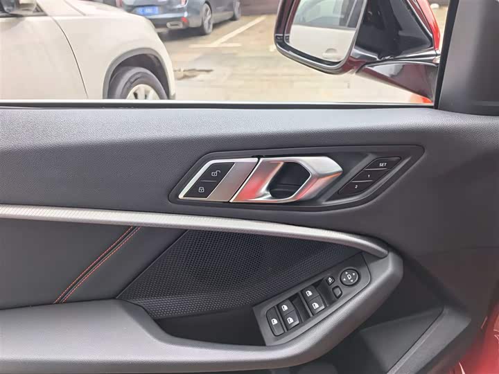 宝马2系(进口) 2023 225i 四门轿跑车 M Sport - zdjęcie 14