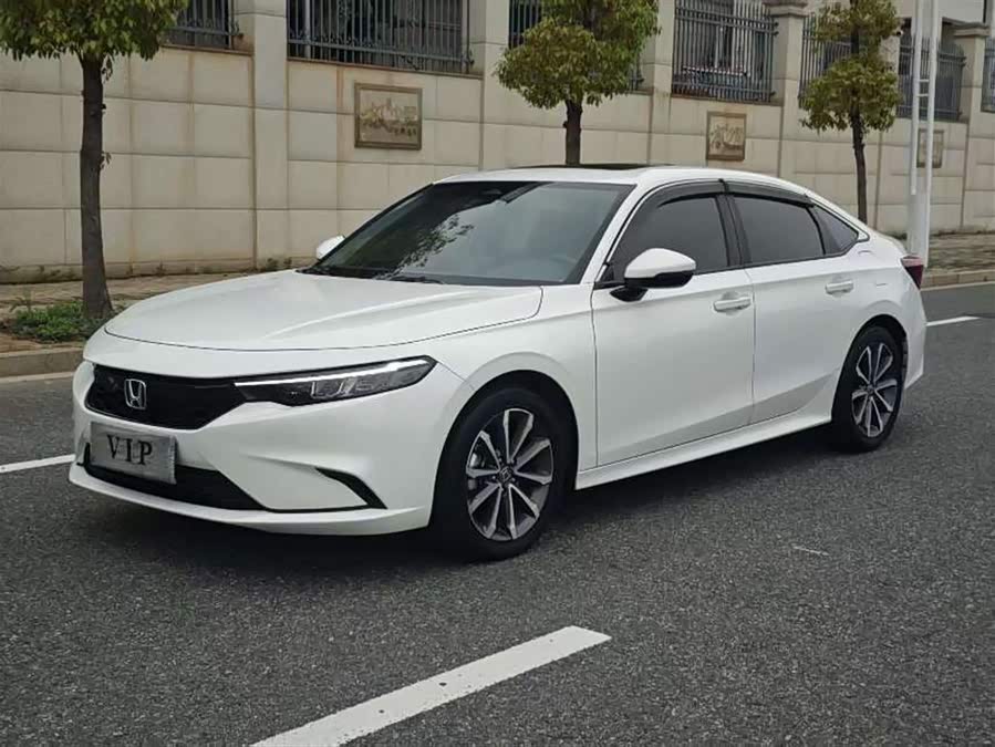 2023 Model 240 TURBO CVT Luxury Edition