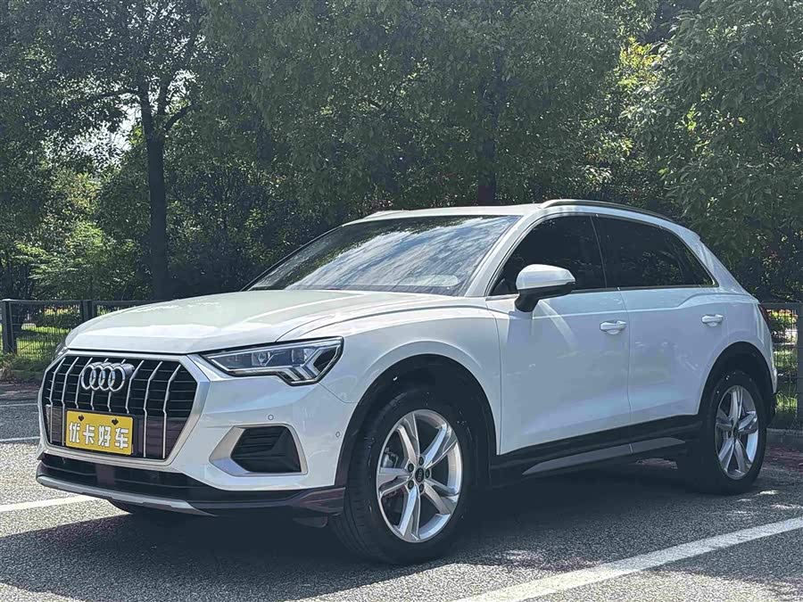 Audi Q3 2022 35 TFSI Fashion