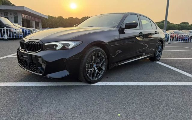 BMW 3 Series 2026 330Li M Sport Night Package