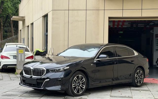 BMW 5 Series 2024 530Li Luxury M Sport Package