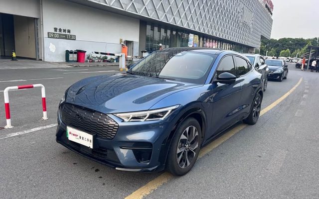 Ford Mustang 2021 2WD Luxury (Long Range)