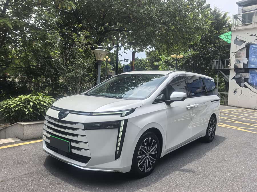 GAC E8 PHEV 2024 150km MAX