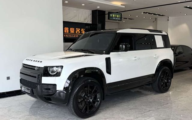 Land Rover Defender 2025 110 3.0T P400 X-Dynamic SE