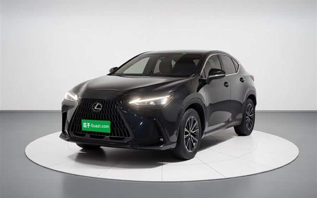 Lexus NX 2022 350h FWD Premium