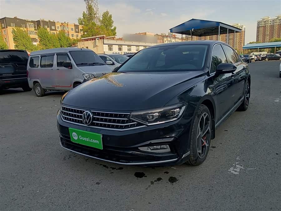 Magotan 2023 200 Million Anniversary Edition 330TSI DSG Leading