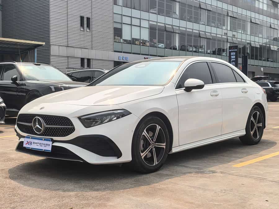 Mercedes-Benz A-Class 2023 A 200 L Fashion Edition