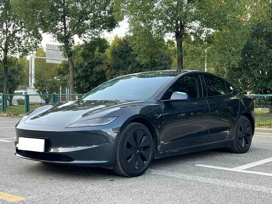 Model 3 2023 RWD