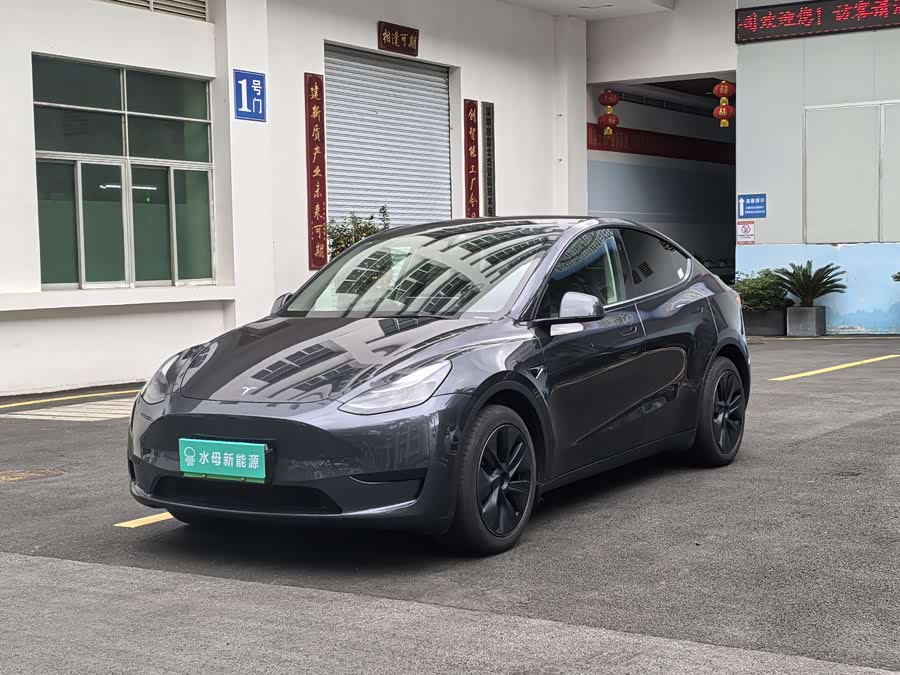 Model Y 2024 RWD