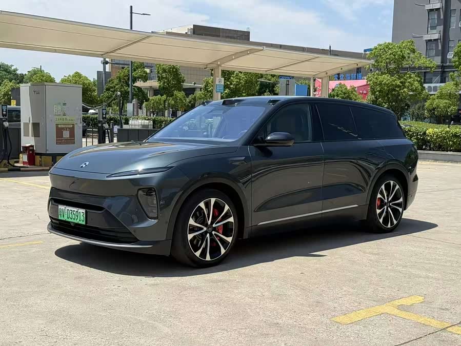 NIO ES8 2023 100kWh
