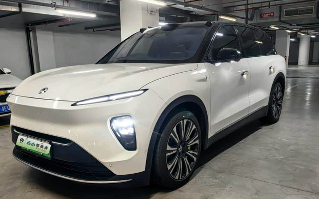NIO ES8 2024 75kWh Executive Edition
