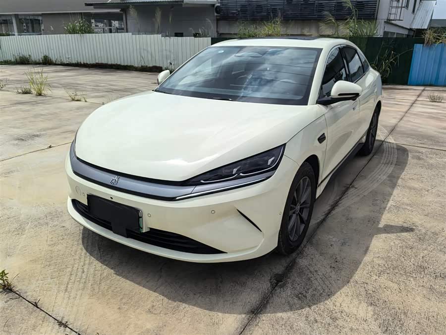Qin L 2025 EV 545KM Super