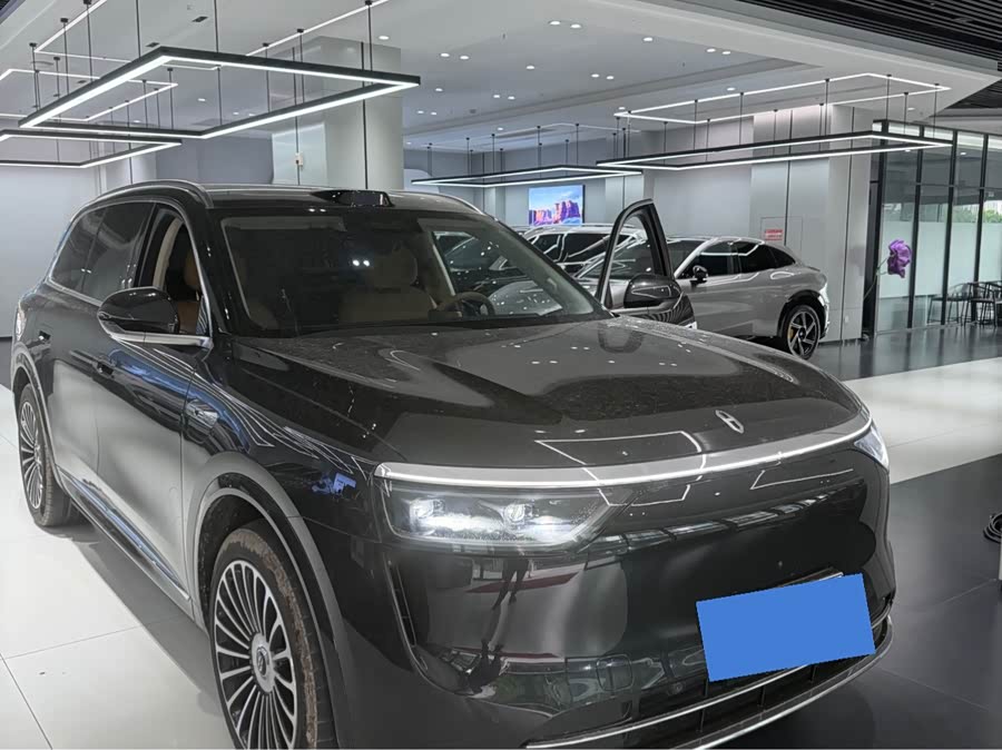 Wenjie M8 2025 Range Extender Max+ 53.4kWh 5-Seater (192-Line Laser Radar)