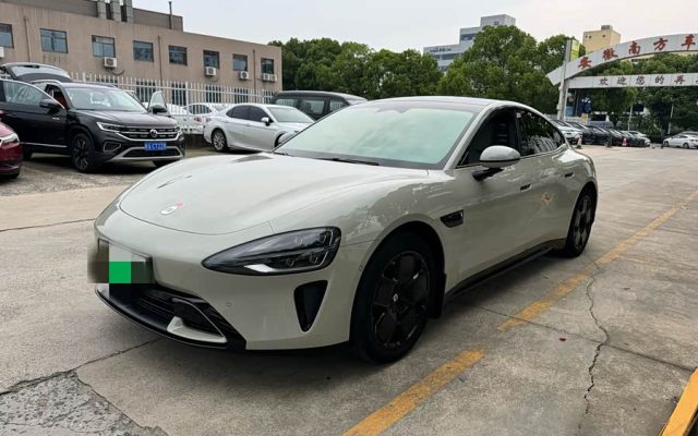 Xiaomi SU7 2024 Rear-Wheel Drive Long Range Intelligent Driving Version