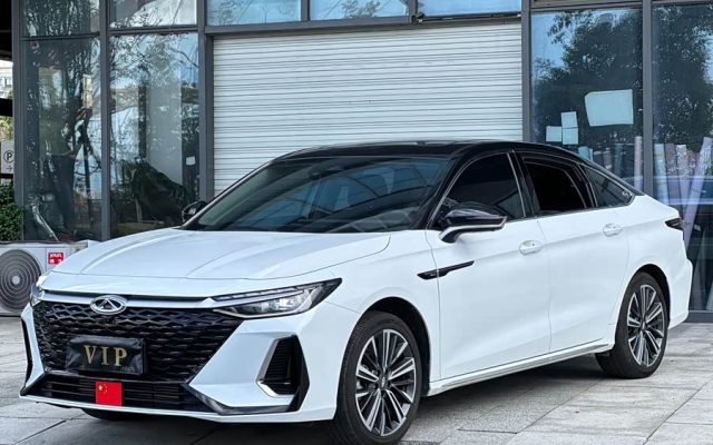 Ariya 8 2023 1.6T DCT Luxury