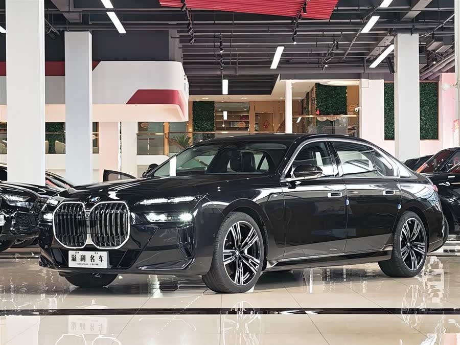 BMW 7 Series 2023 740Li Leading M Sport Package