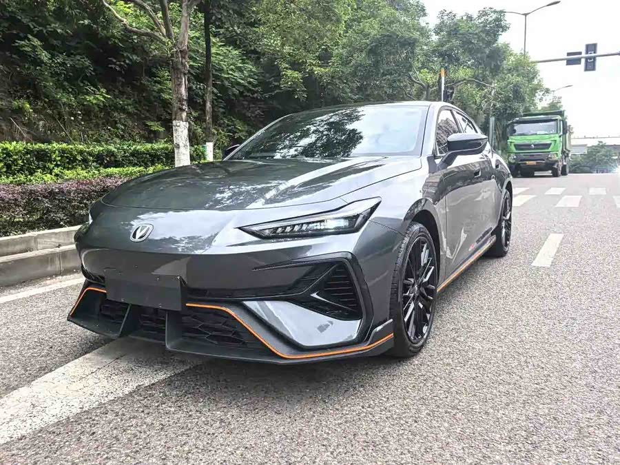 Changan UNI-V 2025 1.5T 500Bar Premium Sports Edition