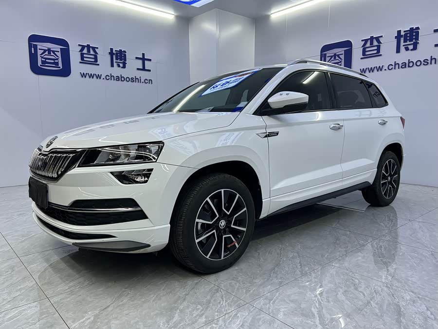 Karoq 2023 TSI280 Luxury