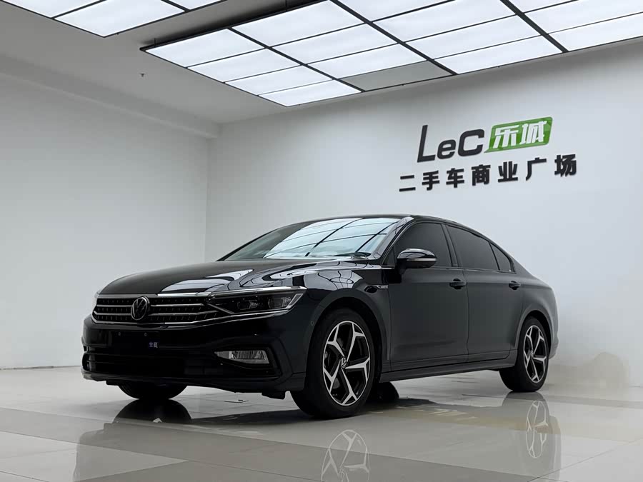 Magotan 2023 200 Million Commemorative Edition 380TSI DSG Flagship
