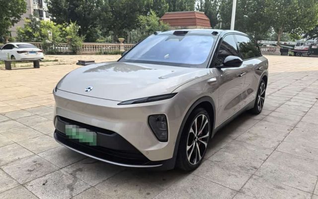 NIO ES8 2023 100kWh Signature Edition