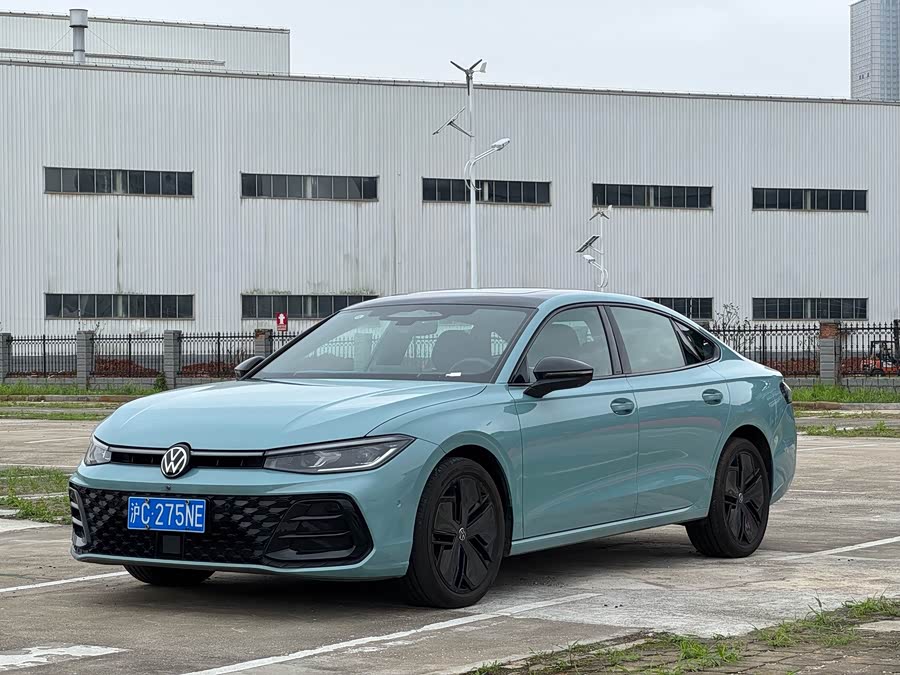 Passat 2025 Pro 380TSI Starry Dragon Luxury