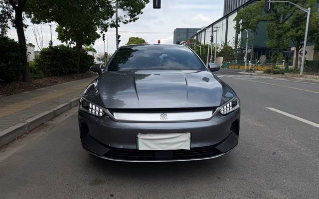 Qin PLUS 2024 Glory Edition EV 510KM Excellence