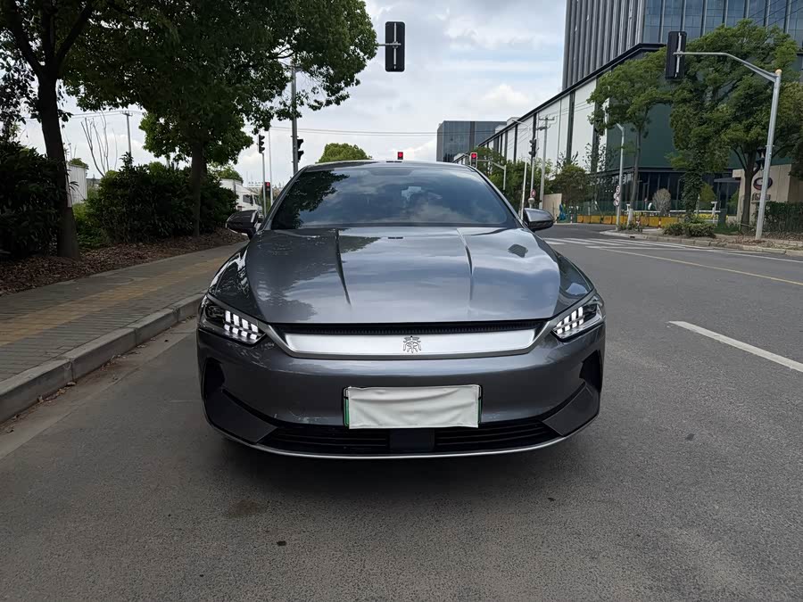 Qin PLUS 2024 Glory Edition EV 510KM Excellence