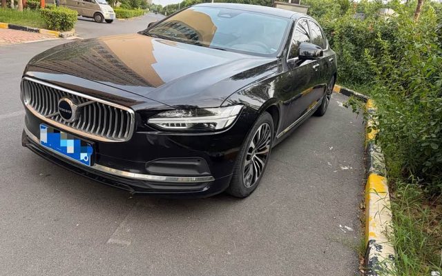 Volvo S90 2023 B5 Intelligent Luxury