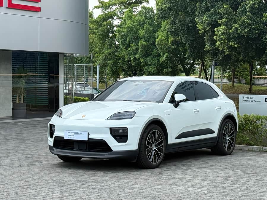 2026 Macan Long Range Version