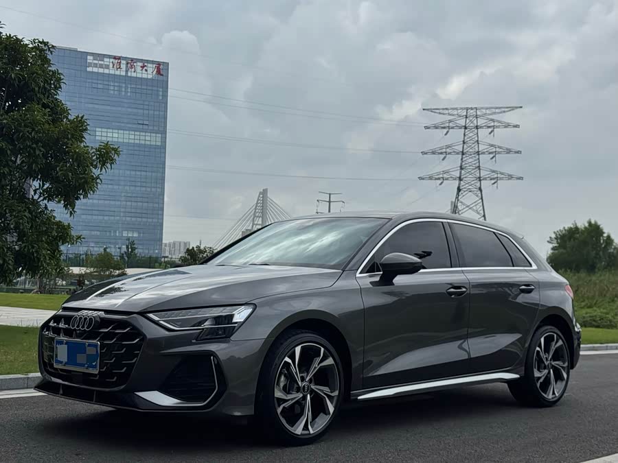 Audi A3 2025 Sportback 35TFSI Flying Enjoyment