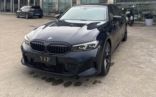 BMW 3 Series 2025 330Li M Sport Night Package