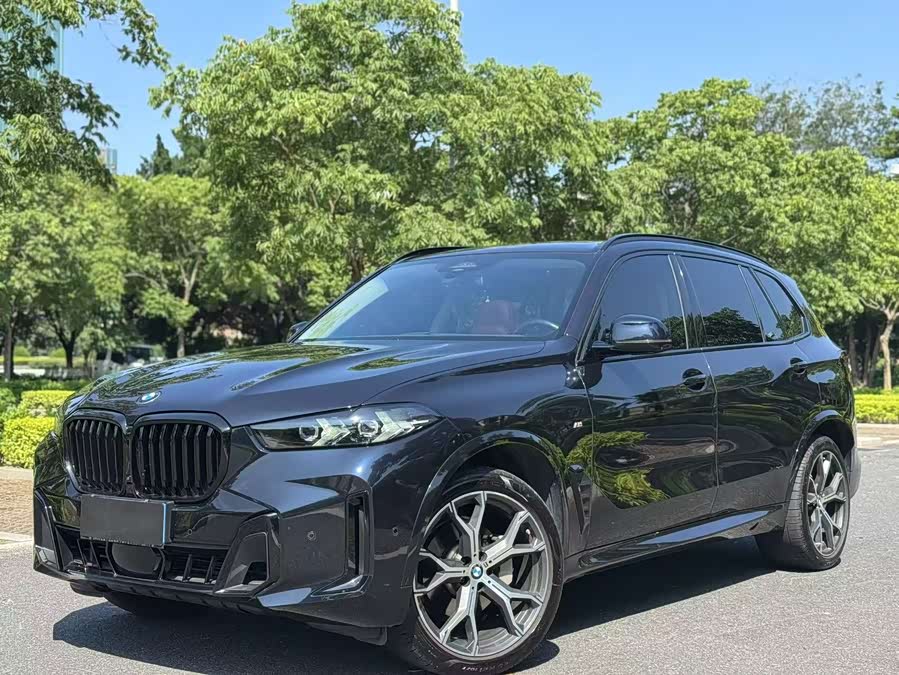 BMW X5 2023 xDrive 30Li Luxury M Sport Package