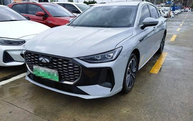 Fengyun A8L 2025 1.5TGDI 145km Standard