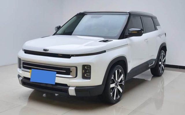 Geely ICON 2023 1.5TD Chocolate Edition