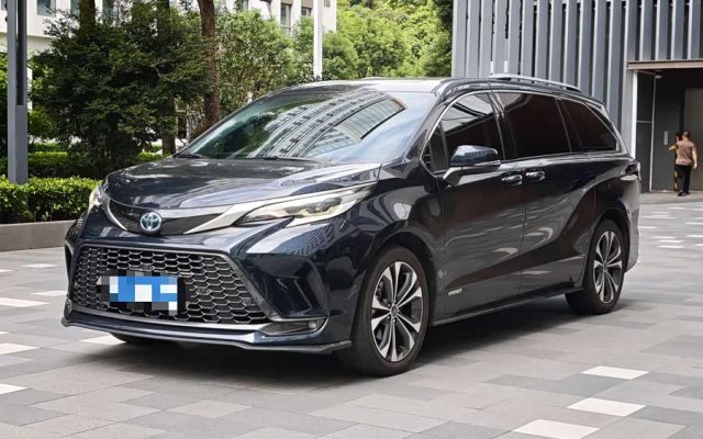 Grevia 2022 2.5L Hybrid Premium
