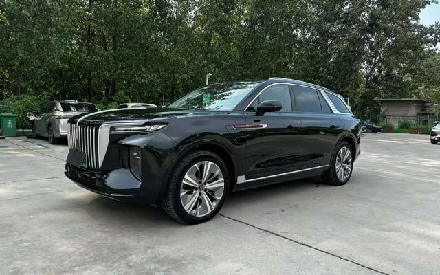 Hongqi E-HS9 2022 660km Qichang Version 6 Seats