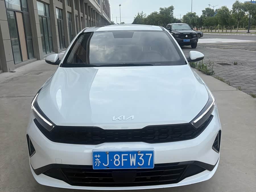 Kia K3 2023 1.5L CVT Luxury