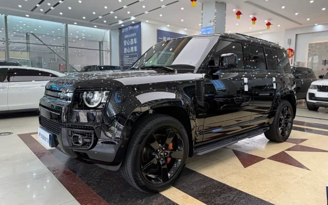Land Rover Defender 2024 110 3.0T P400 X-DYNAMIC HSE