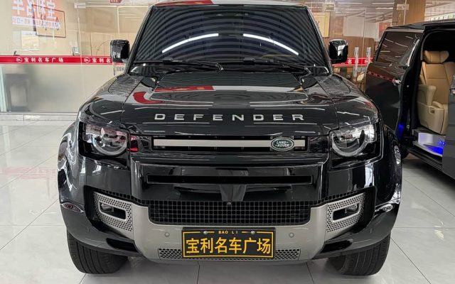 Land Rover Defender 2024 110 3.0T P400 X-DYNAMIC HSE