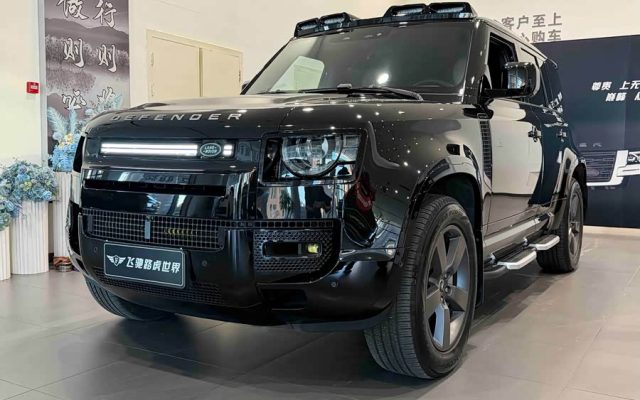 Land Rover Defender 2025 110 3.0T P400 X-Dynamic HSE