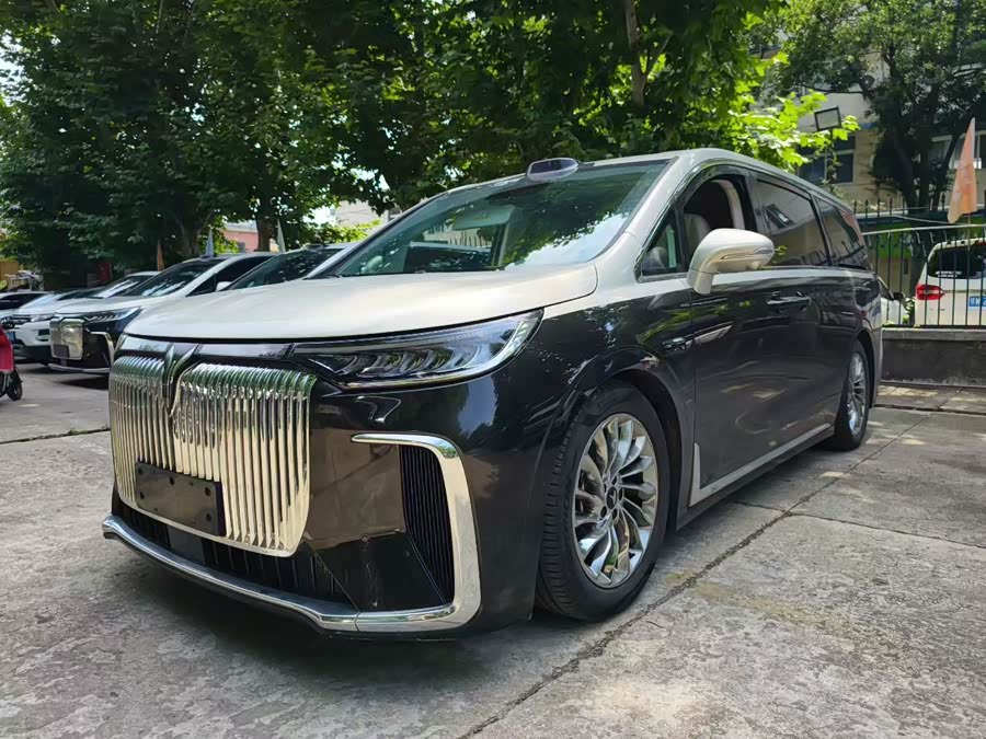 Lantu Dreamer 2025 EV 4WD Flagship Qian Kun Edition