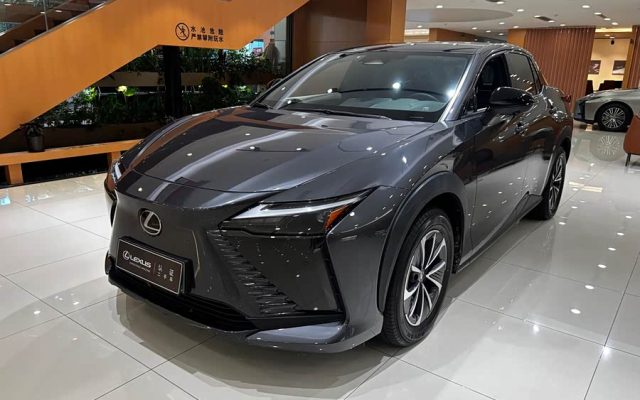 Lexus RZ 2023 450e 4WD Enjoyment