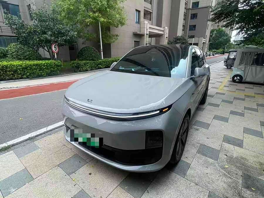 Li Auto L6 2024 Pro