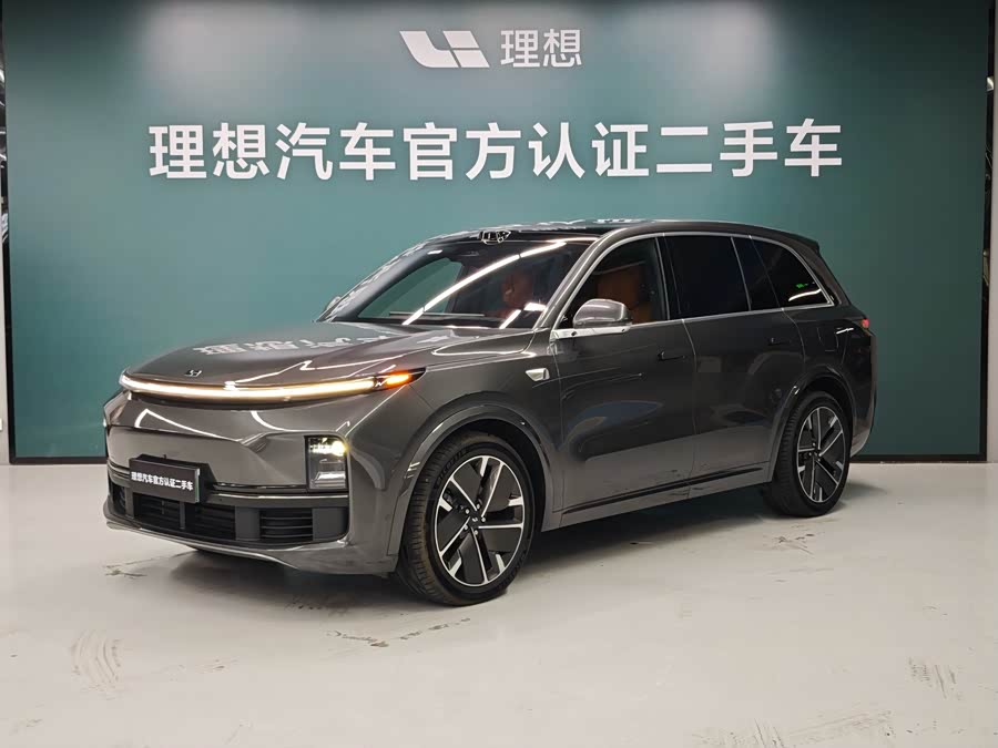 Li Auto L8 2025 Ultra Intelligent Renewal Version