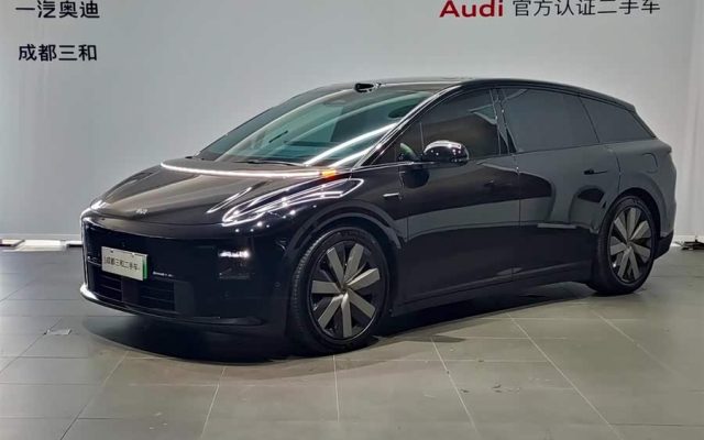 Li Auto i6 2025 2WD Standard